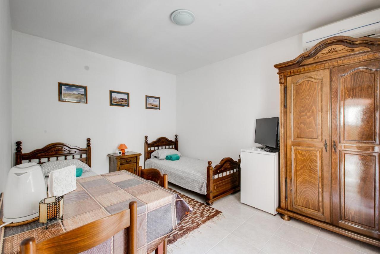 Apartment Dionis *