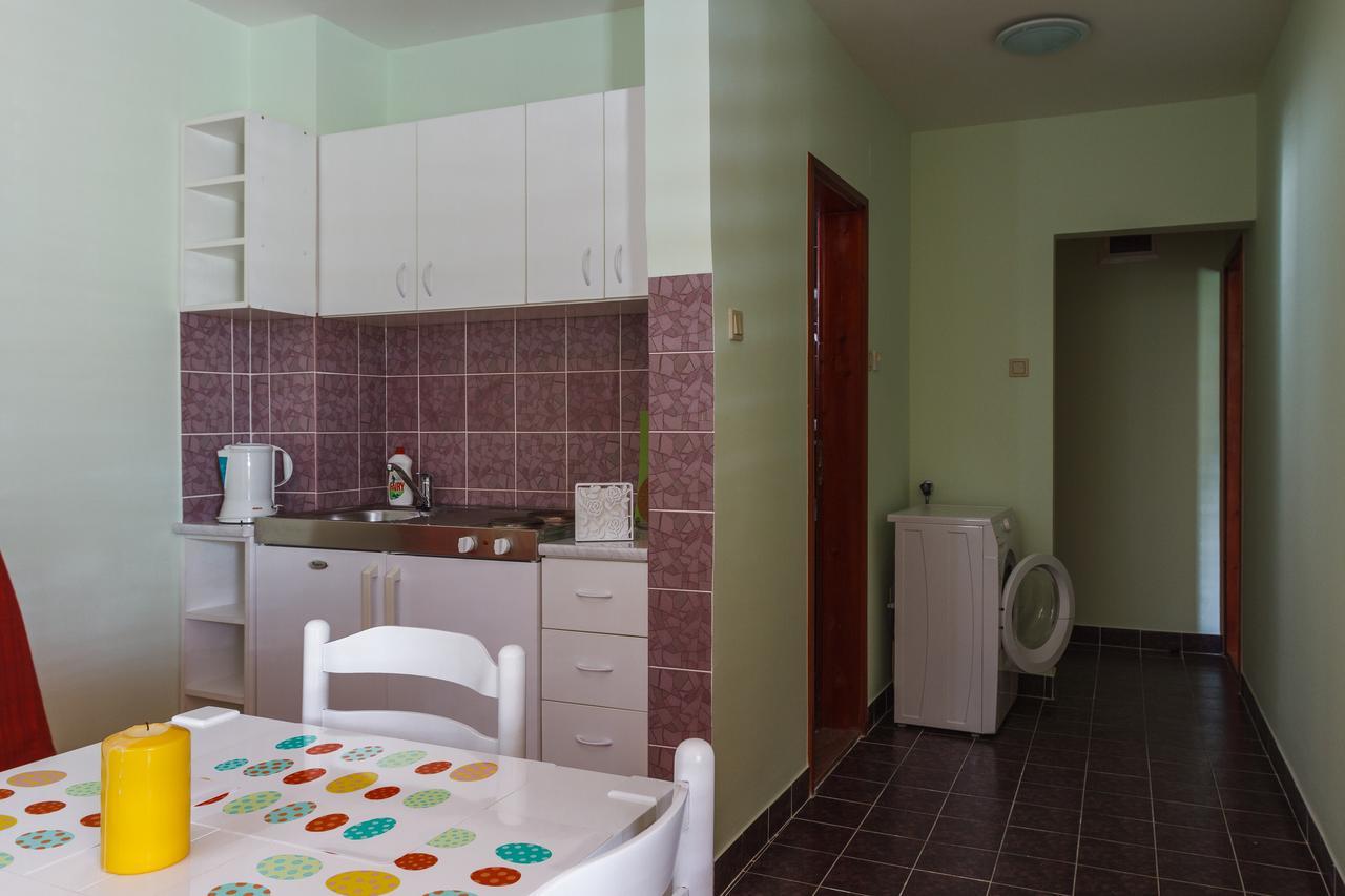 Apartment Dionis