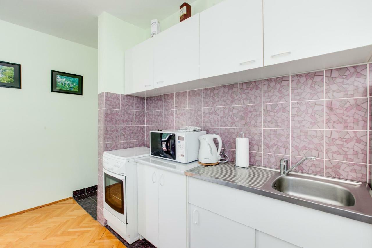 Dionis Apartment Budva