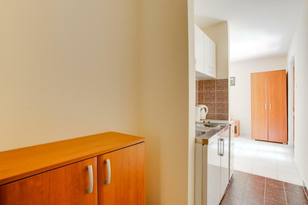 Dionis Apartment